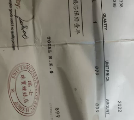 朋友送的卡西欧黑武士本人不太喜欢电子表所以...