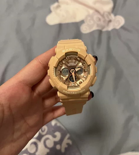 卡西欧手表 林允同款 粉色，20年入的，闲...