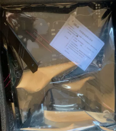 华硕b550xe,官方返修回来的主板。原来...