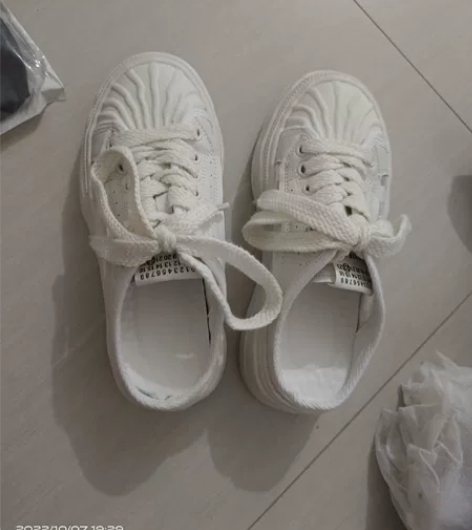 小码女鞋31码跟高五厘米 感兴趣的话点“我...