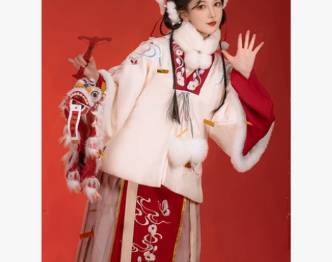 耀春正品 只在家里试穿过啦 衣服干干净净 ...