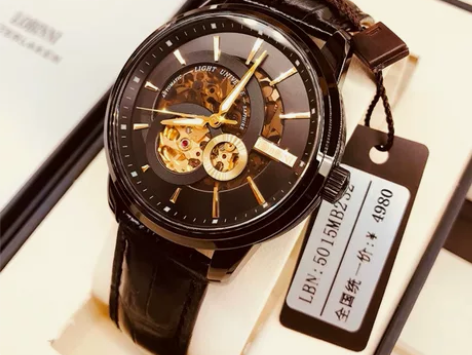 LOBINNI/罗宾尼机械手表。成色一般买...