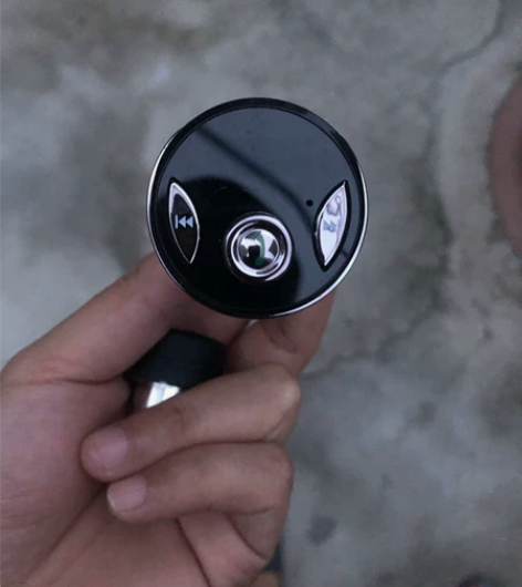 纽曼蓝牙接收器，炒鸡好用，还能充电。 感兴...