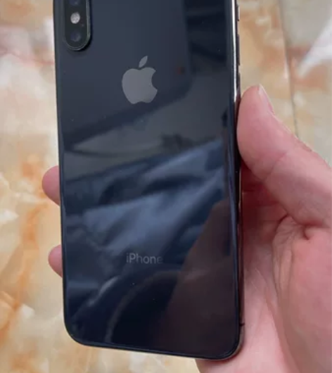 iPhoneX 自用手机，换过电池，所有功...