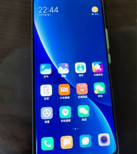 小米12pro 8+128原野绿素皮版,自...