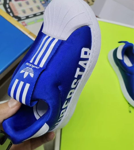 阿迪贝壳鞋，字母经典爆款，，正品，京东旗舰...