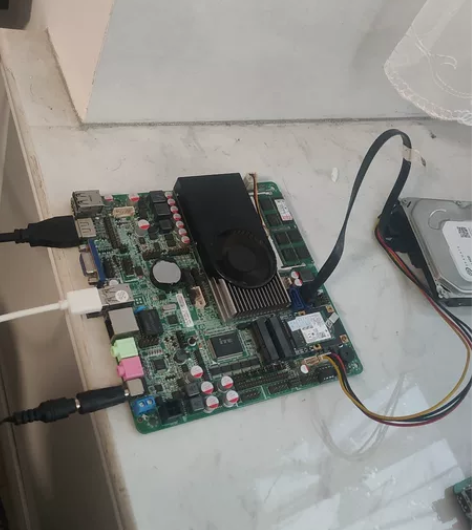 研域ITX-M100 i7 3537u工控...