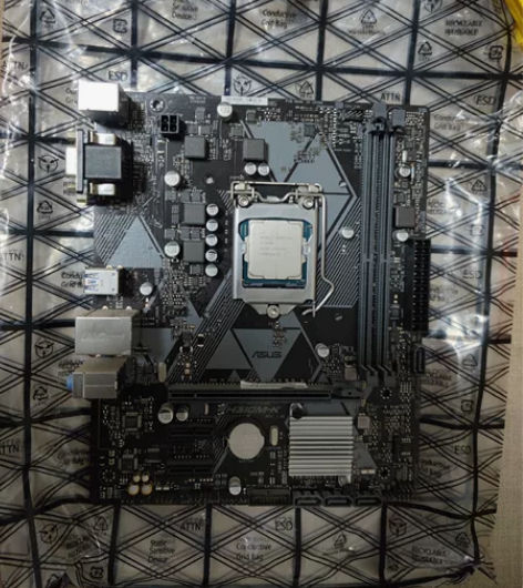 出一套自用i5 8400cpu+华硕主板,...