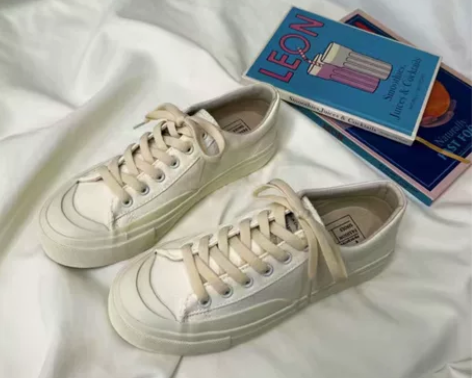 帆布鞋 全新 原包装 闺蜜安利，质感真的巨...