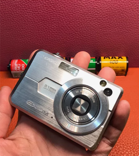 卡西欧数码相机Z850 机器功能一切正常、...