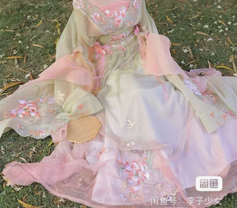 凤台曲原创汉服十二花神系【莲生万物】魏晋南...
