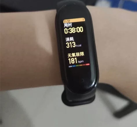 小米手环5NFC版 功能正常 有轻微磨损,...