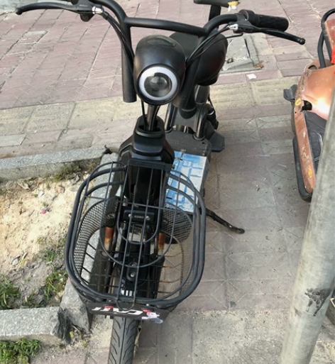 爱玛、雅迪、新日、台铃同款小刀电动车,电池...