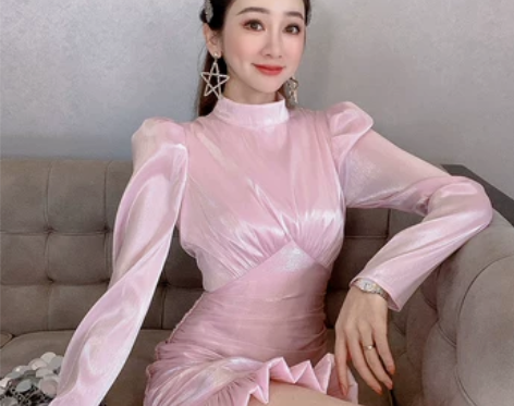 小茵家气质轻奢减龄收腰包臀荷叶边裙修身连衣...