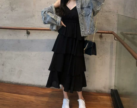 大码女装夏季新款吊带V领内搭连衣裙胖mm显...