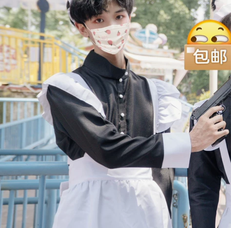 男仆装，本人亲出，现在很少玩cos了，开学...