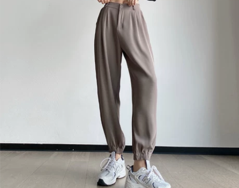 卡其色西装哈伦裤女秋小个子炸街宽松显瘦高腰...