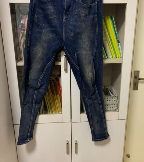 精品牛仔裤女 如图！商场里200买的！面料...