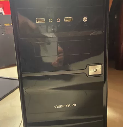 电脑主机机箱，电源 ，电源线，主板，内存条...