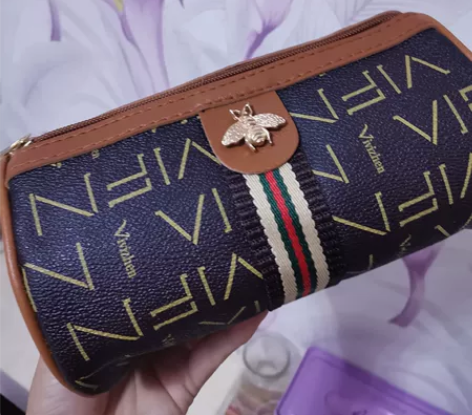 全新女士斜挎包 售出一律不退不换!新疆,西...