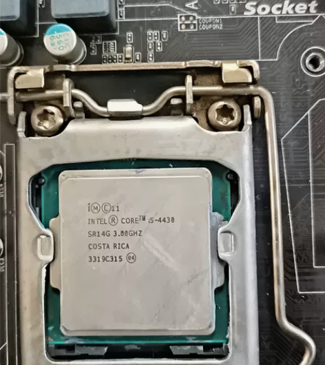 i5 4430+b85主板，带个散热风扇，...