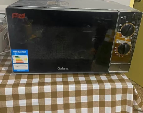 【便宜转卖】出几台9成新二手美的/格式兰微...