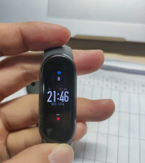 小米手环5NFC版 感兴趣的话点“我想要”...