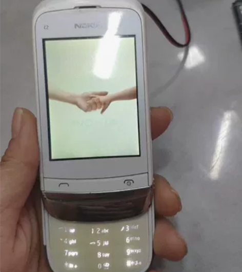 诺基亚推盖手机  c2-07  掐电试机 ...