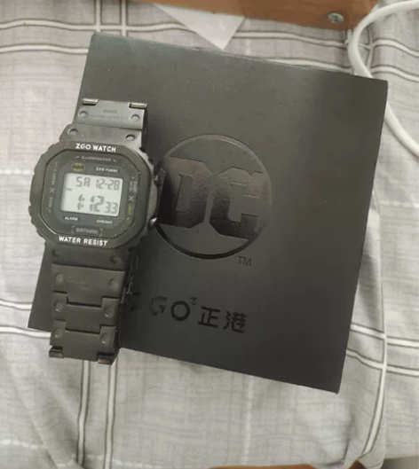正港ZGOx华纳DC蝙蝠侠联名手表男创意方...