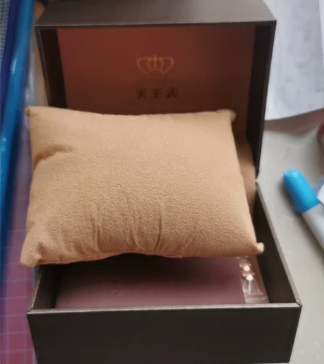 天王手表包装盒 感兴趣的话点“我想要”和我...