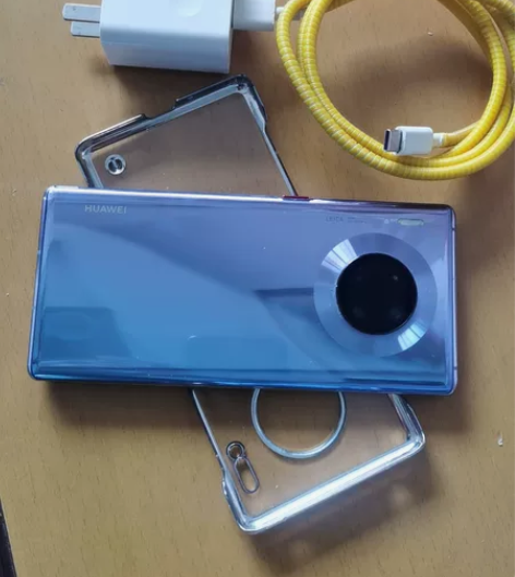 华为mate30pro 8+128 5g版...