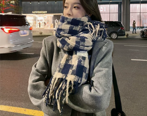【狂欢价】OVANCY日系复古格子围巾女冬...