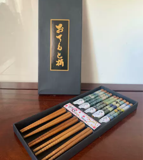 日本江左时代铁木筷子，原盒五双全新未使用，...