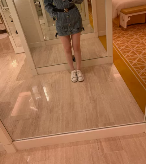 牛仔连外套可当裙子穿，闲置物品不退不换谢谢...