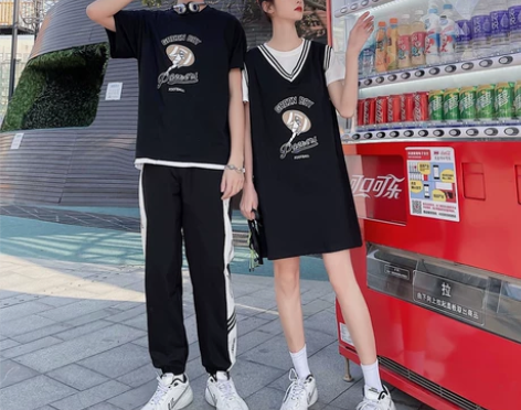 情侣装2021夏装一衣一裙休闲运动风撞色圆...
