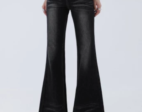 【99价】黑色微喇叭牛仔裤女设计感高街美式...