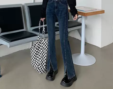 蓝色开叉牛仔裤女修身直筒秋冬季2021新款...