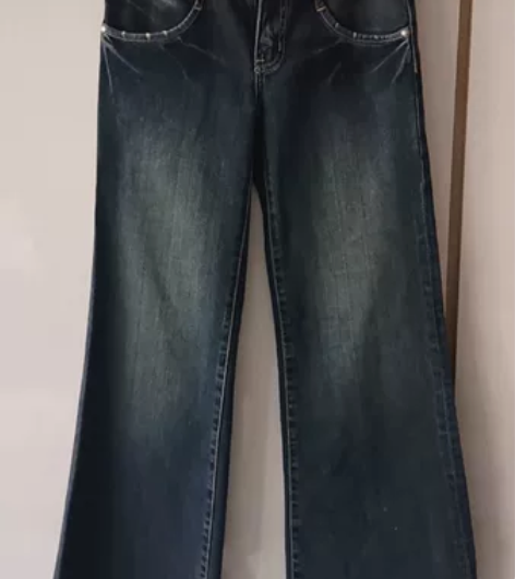 大阔腿喇叭牛仔裤26码 腰围69 臀围84...