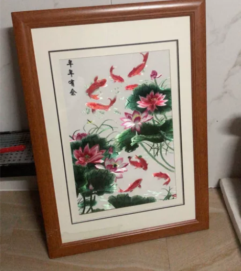 闲置刺绣挂画，自提 感兴趣的话点“我想要”...