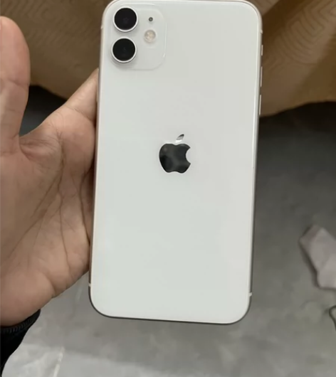 苹果11 128g 9.5新，电池健康:8...