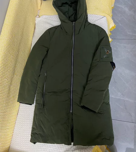 男士羽绒服 军绿色实拍的穿起来很轻薄保暖长...