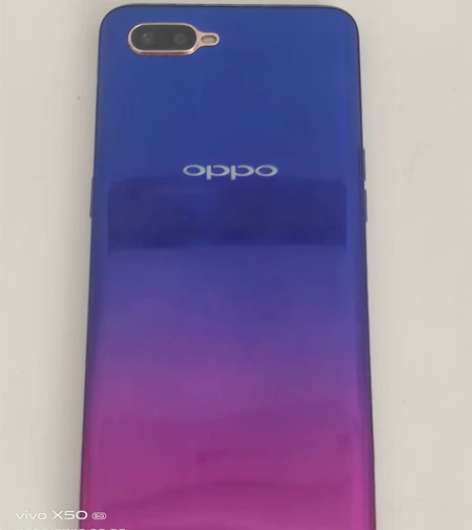 OPPO r15x 6+128 紫色 外观...