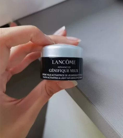 兰蔻肌底精华焕亮眼霜五毫升 专柜买小黑瓶送...