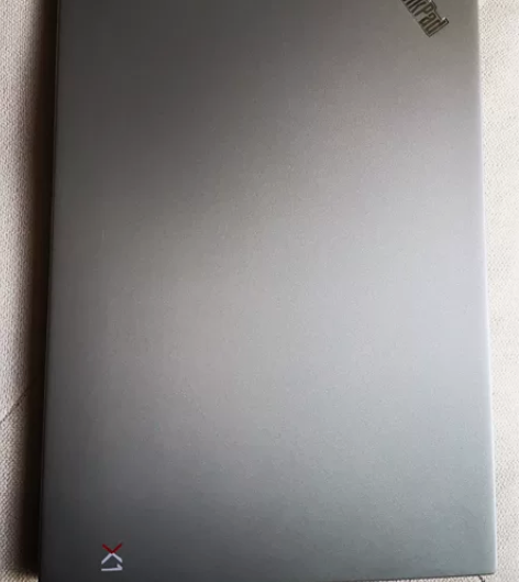 ThinkPad X1 Carbon 6t...