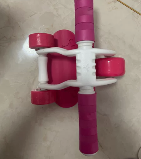 健腹轮几乎全新20不包邮 感兴趣的话点“我...