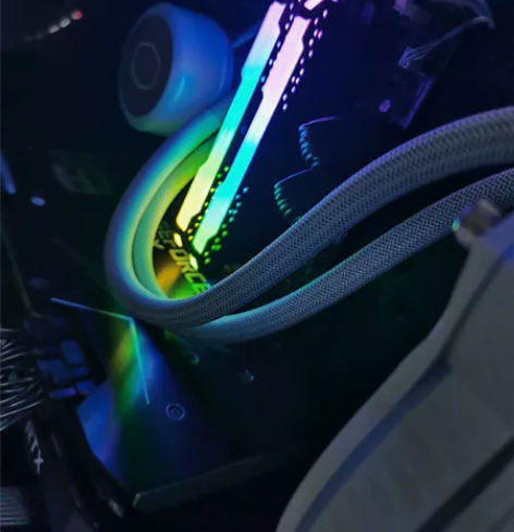 海盗船8G DDR4 3600频率台式机电...