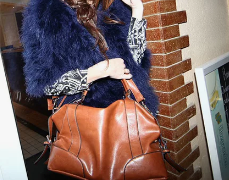 [转卖]秋冬款女包大包油蜡皮韩版时尚潮女士...