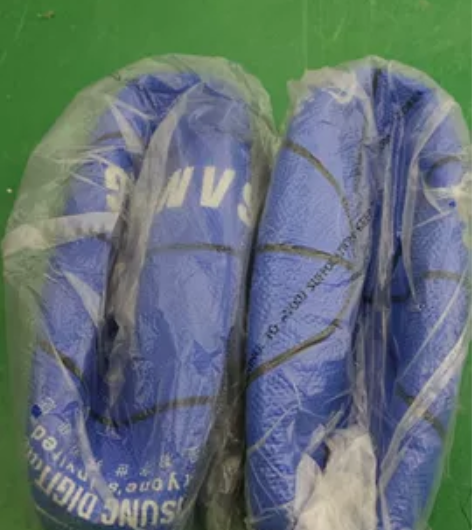 篮球，未充气，两个价格38元。 感兴趣的话...