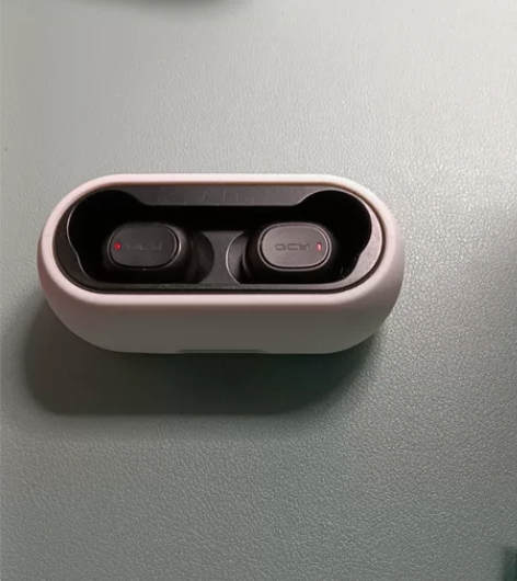 出QCYT1C，功能完好，无明显使用痕迹，...