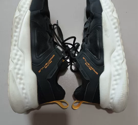 40.5码 安踏男士鞋  网面 八成新 实...